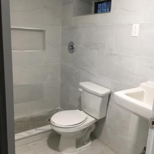 ** 自住兼收租* 独立两家你的最爱** 屋主自售 **