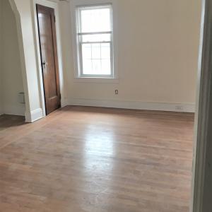 ** 自住兼收租* 独立两家你的最爱** 屋主自售 **