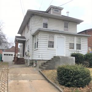 ** 自住兼收租* 独立两家你的最爱** 屋主自售 **