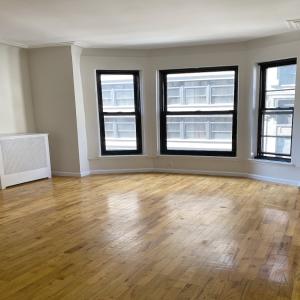 房屋出租 - 曼哈顿中城近帝国大厦两室一厅出租_$4800/月包水暖